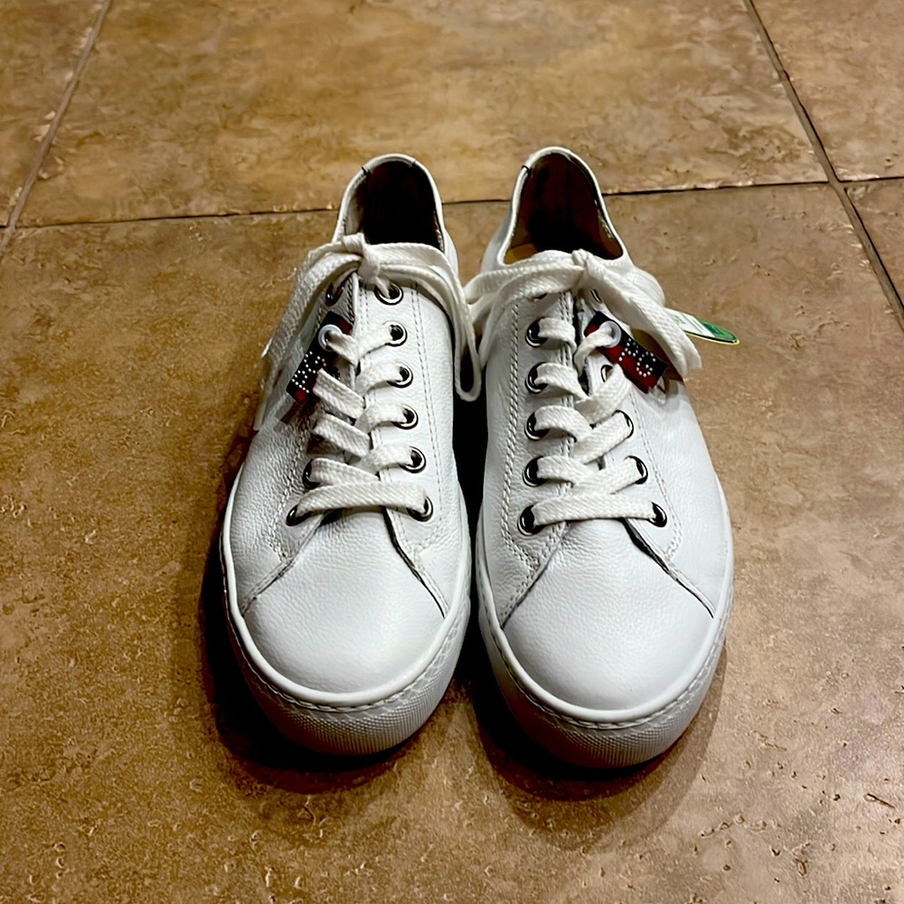 Paul Green Carly Low Top New Leather Sneaker